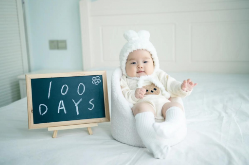 永州四个月宝宝咬下嘴唇 永州四个月宝宝咬下嘴唇