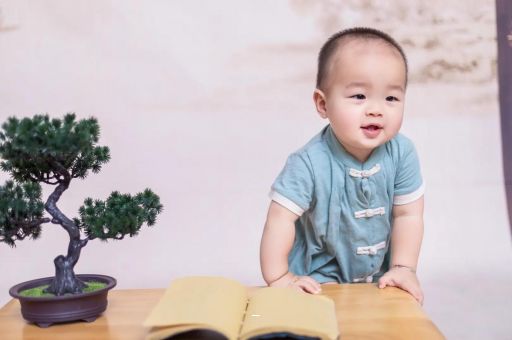 永州宝宝脸上小白点